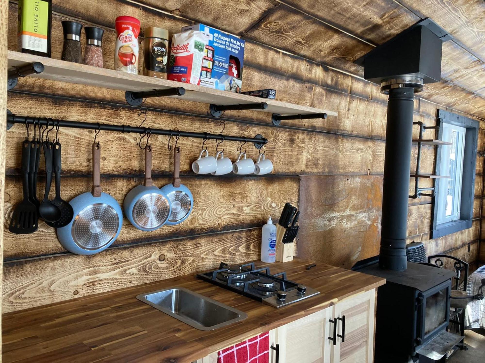 Your Cozy Cabin Retreat Saint-Remi-d'Amherst 외부 사진